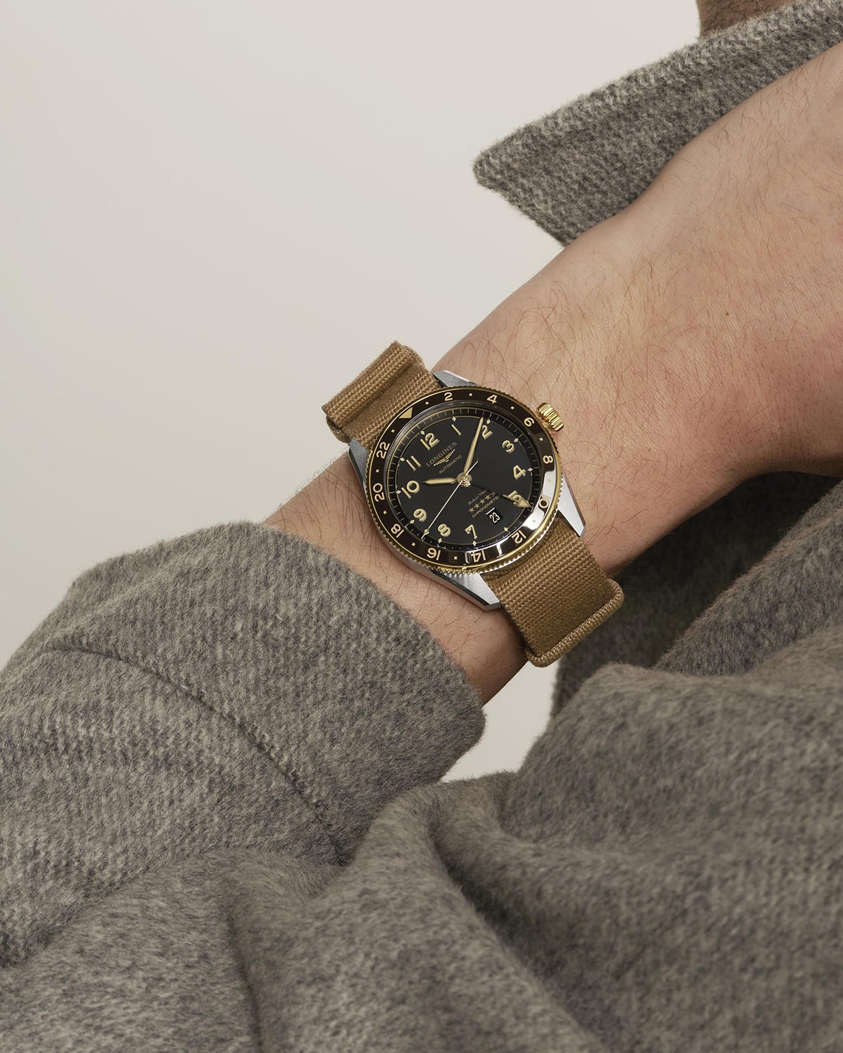 Longines Spririt Zulu Time GMT 42mm - L3.812.5.53.9 - Bilde 4